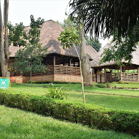 Kibale Guest Cottages Fort Portal Exteriör bild