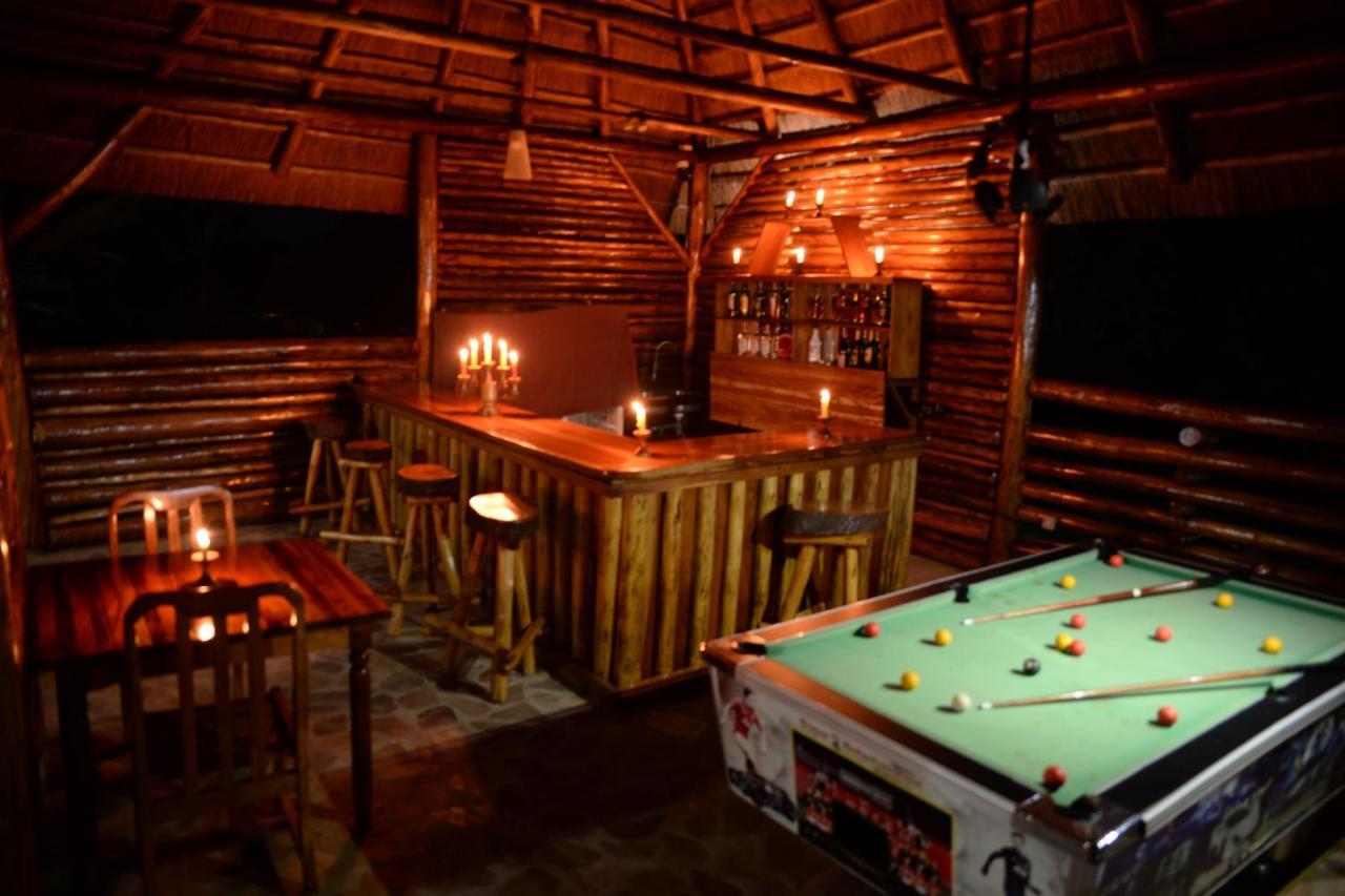 Kibale Guest Cottages Fort Portal Exteriör bild